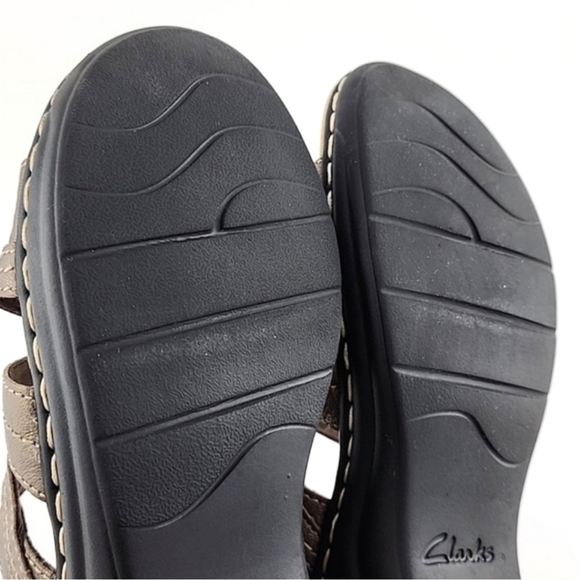 Clarks Bronze Lexi Myrtle 2 Slide On Sandals Ultimate Comfort Lightweight 9.5M - Picture 14 of 16